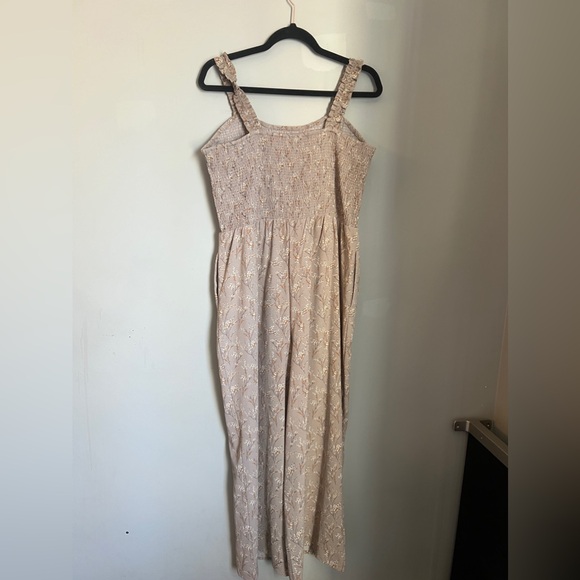 Dex Beige Floral Strappy Smocked Cropped Wide Leg Jumpsuit - Picture 3 of 6